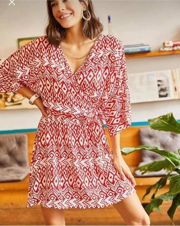 Kadın Viskon Göğüs Dekolte Mini Kimono Etnik Yarasa Kol Rahat Kloş Mini Elbise 3155250 - Image 1