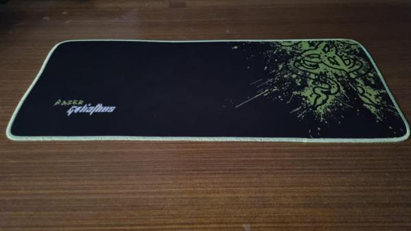 Razer 70X30 cm FOSFORLU İPLİ Speed Kaymaz Taban Dikişli Oyuncu Gaming Mouse Pad - Image 1