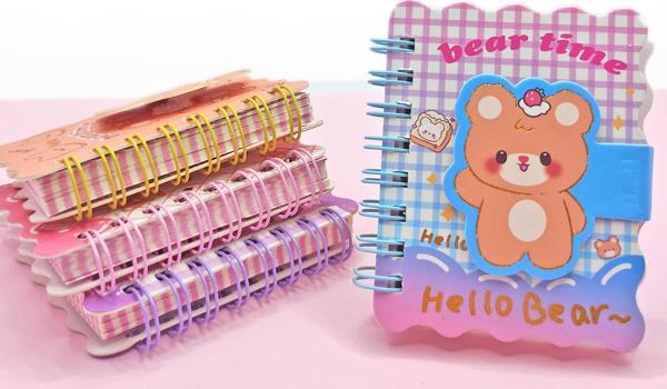 Hello Bear Cırtlı Cep Boy Sevimli Ayıcık Mini Not Defteri (7x8 cm) - Mavi - Image 1