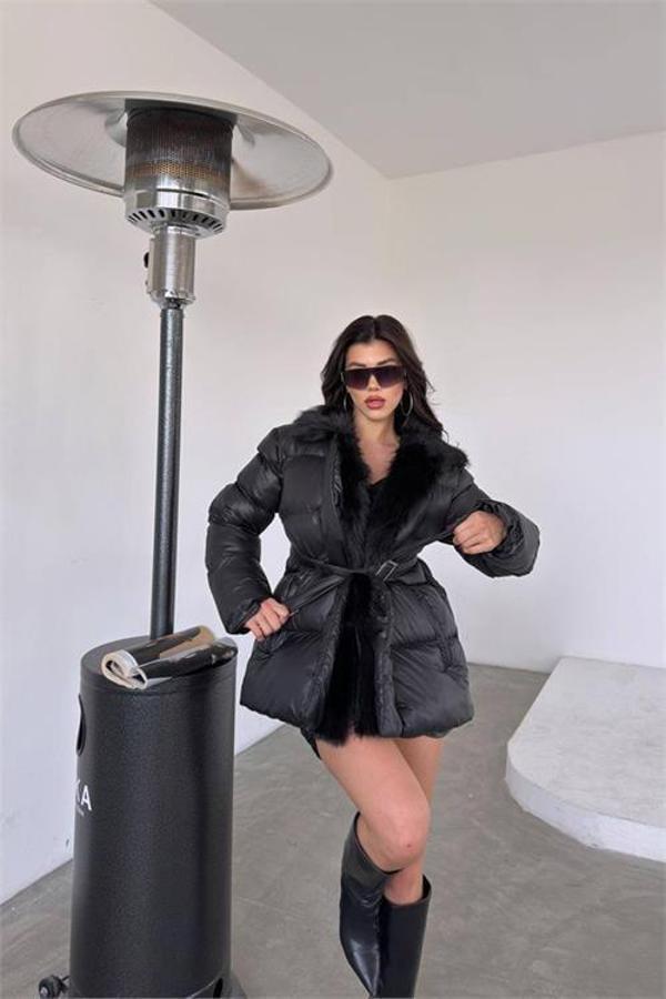 Dip Moda kadın siyah zra şişme kürklü mont DPMYLK25 - Image 1