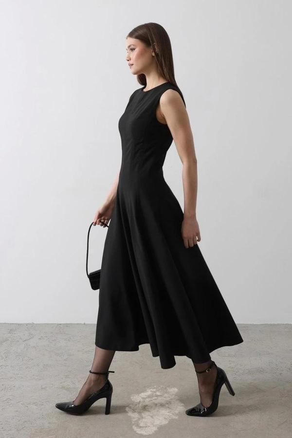 Kolsuz Uzun Elbise - Siyah - Image 1