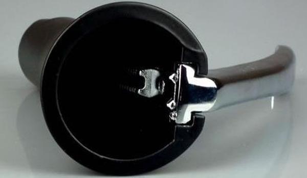 Büro Ev Ofis Mutfağı için Metal Huni Kıracak Fındık Badem Kıracağı - Image 1