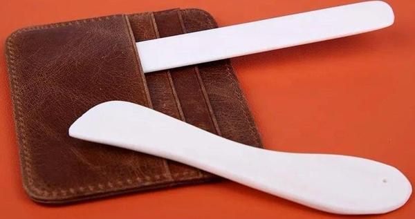 El Aleti Deri Hobi Yardımcı Ürün Plastik Kemik 2 li Set - Image 1