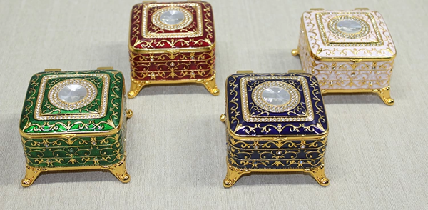 Swaroski Taşlı Kutu Alk4297 - Image 1