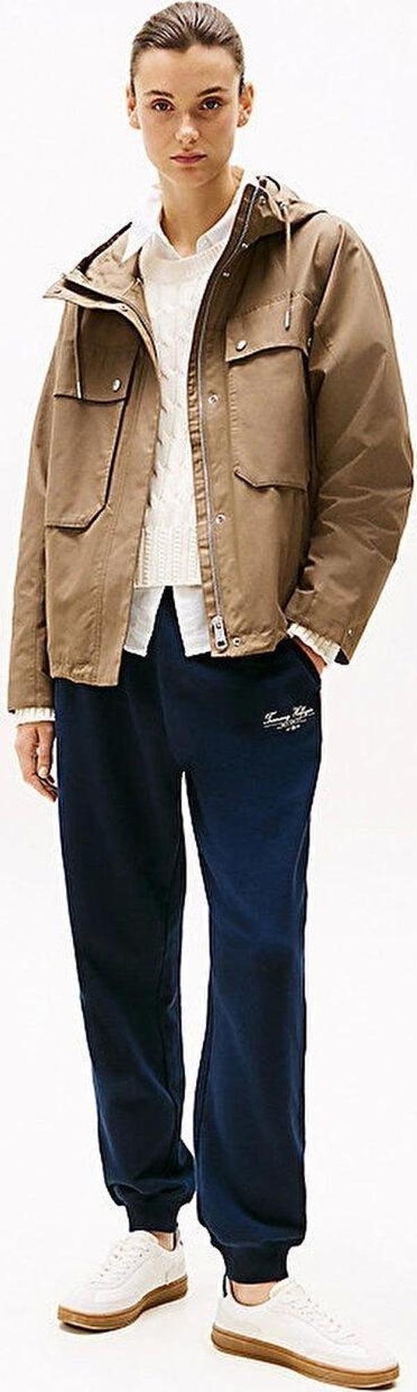 REG SCRIPT SWEATPANT - Image 1