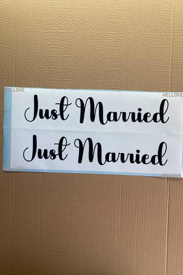 Gelin Arabası Plakalık Just Married Yazılı Beyaz Üzeri Siyah Yazı Kendinden Yapışkanlı - Image 1