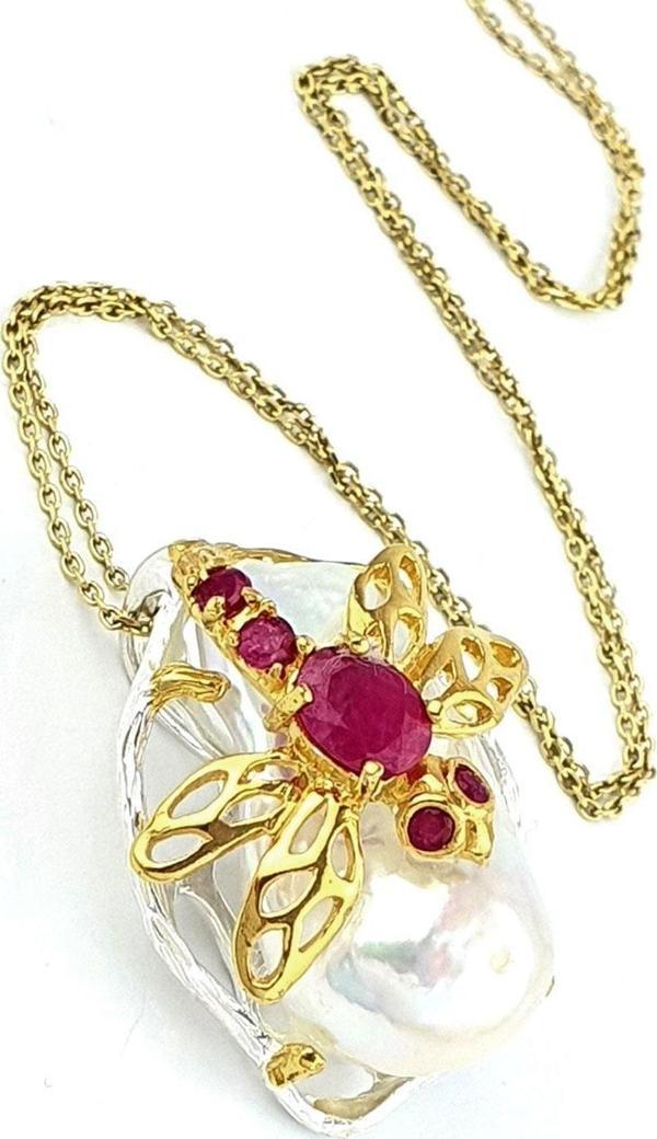 OSEAN MYSTIQUE Barok inci ve yakut taşlı  detaylı  925ayar gümüş Üzerine altın kaplama Tasarım Yusufçuk inci   Kolye  - Image 1