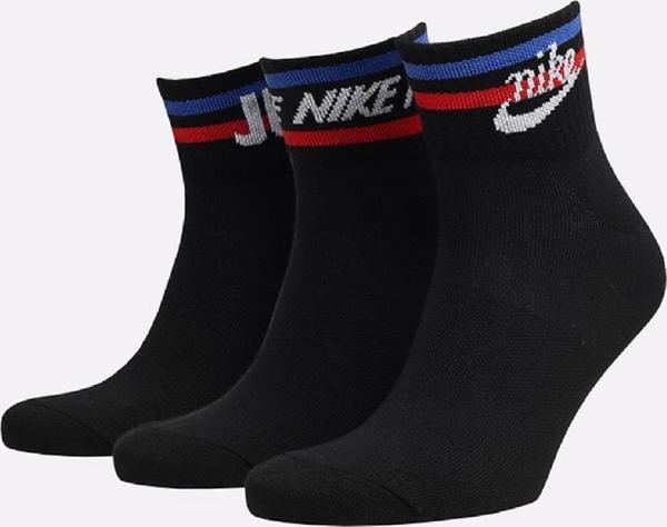 Nike Everyday Essential 3 lü Unisex Siyah Soket Çorap Move To Zero - Image 1