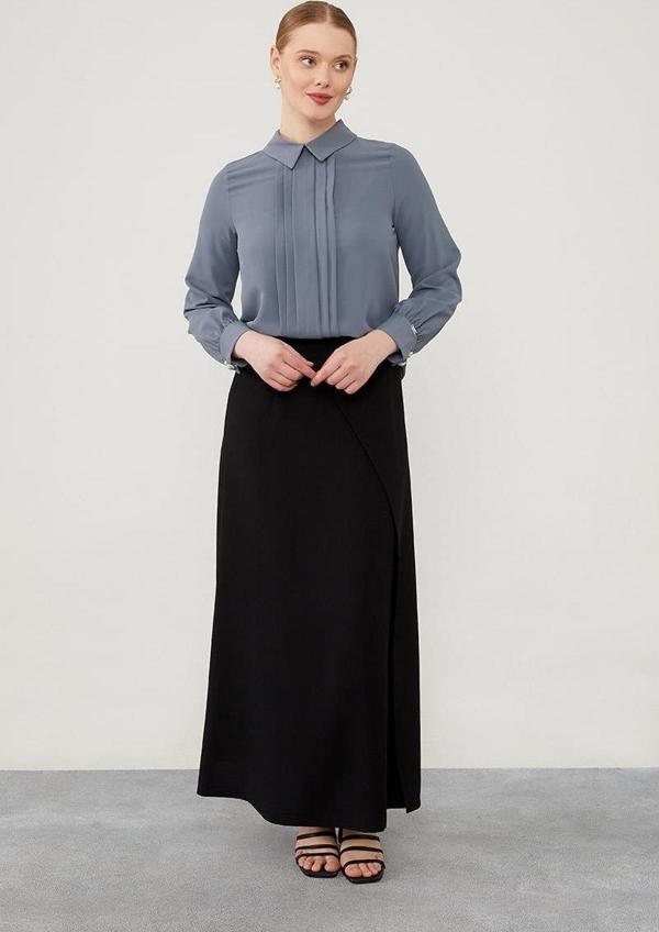 Antrasit Ortadan Plise Detaylı Bluz - Image 1