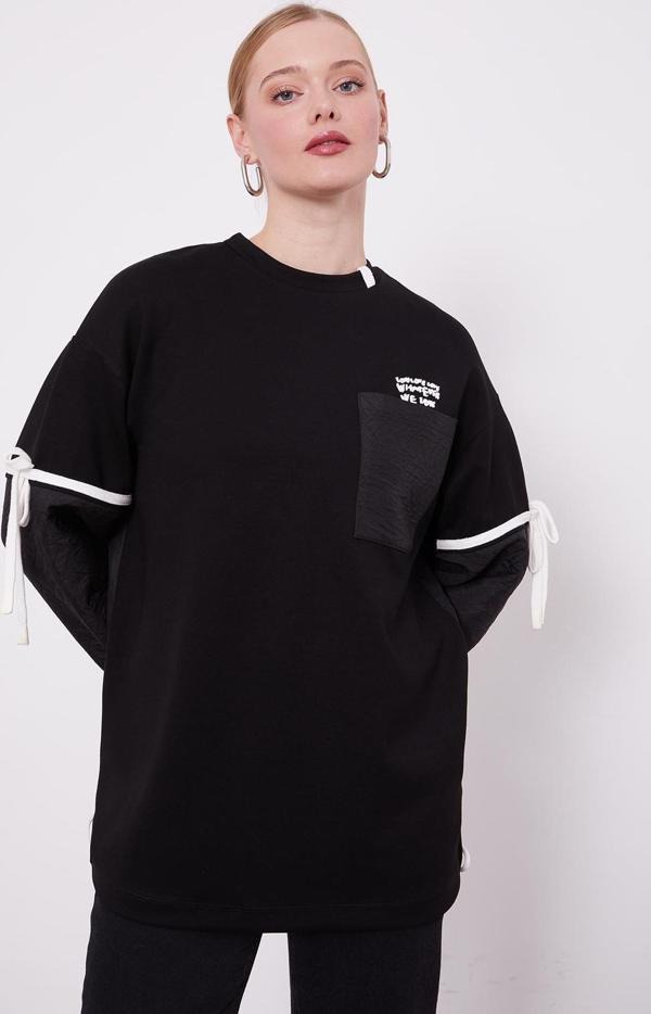 Siyah Kapitone Detaylı Sweat - Image 1