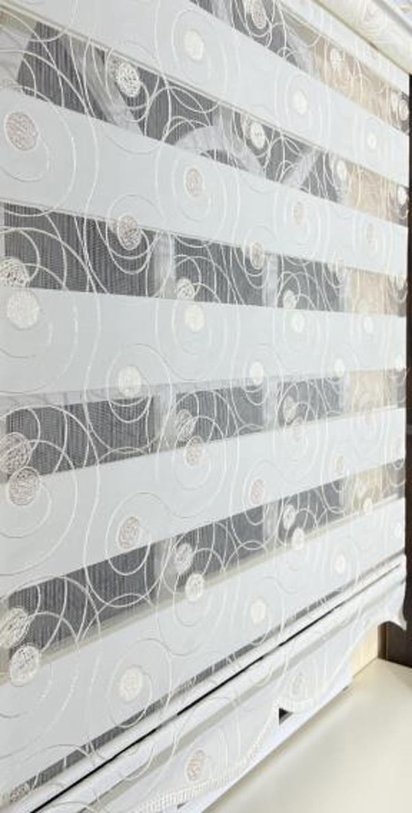 Zebra Stor Nakışlı Ekru Etek Dilimli ST 126 - Image 1