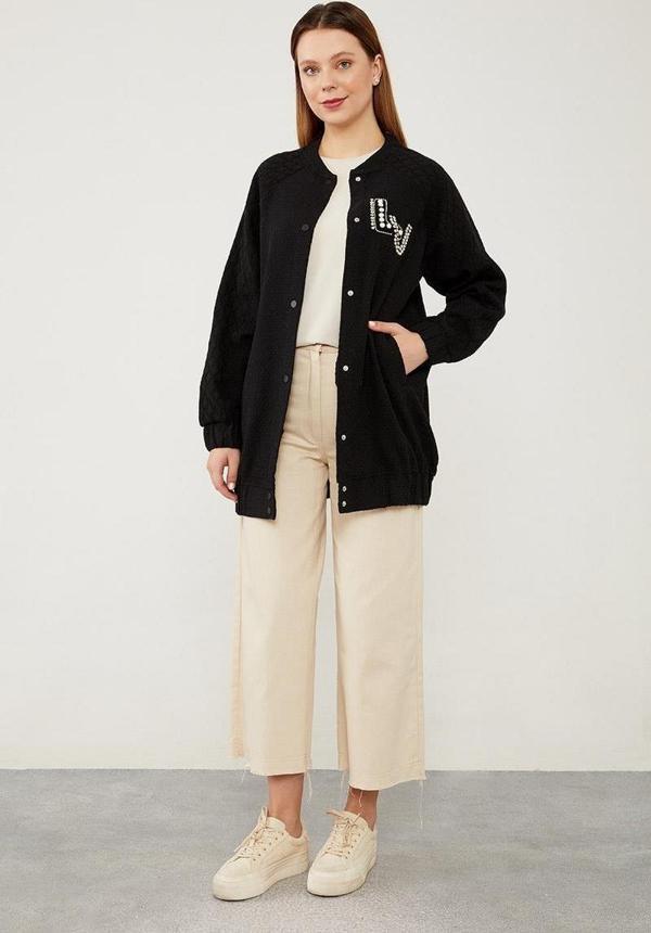 Siyah Triko İşlemeli Ceket - Image 1