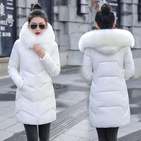 Kışlık Kapüşonlu Orta Boy Kürklü Kadın Şişme Mont - Image 1