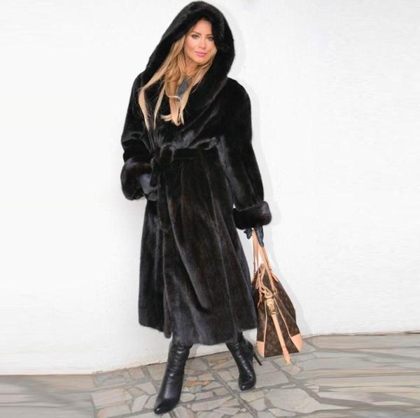 Uzun Kürk Kadın Peluş Ceket - Image 1