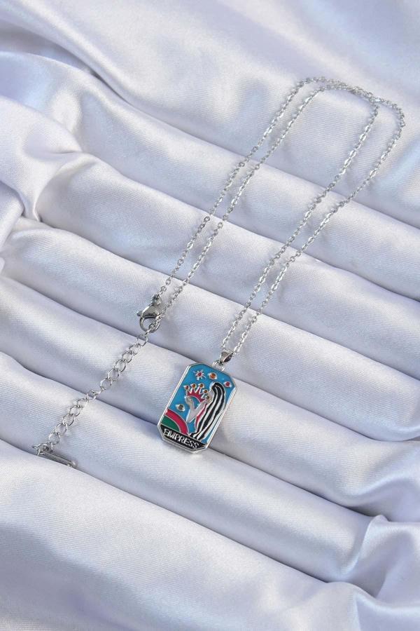 Zarif Kadın için Silver Çelik Zincir Taç ve Kız Renkli Mineli Tarot Kolye - Image 1