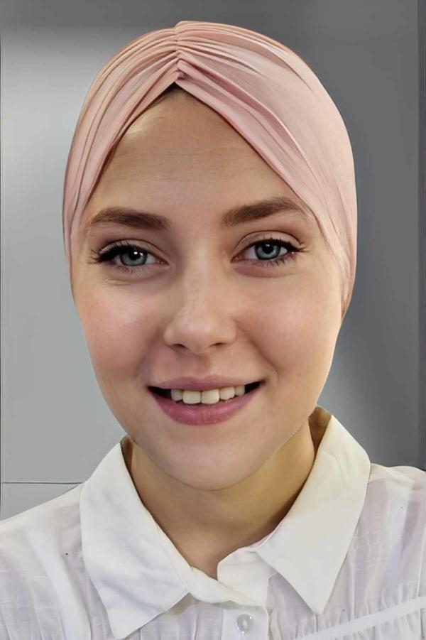 Uniquetrenders Kadın Lüks Sandy Kumaş Bağlamalı Pileli Tesettür Bone Pudra Standart - Image 1