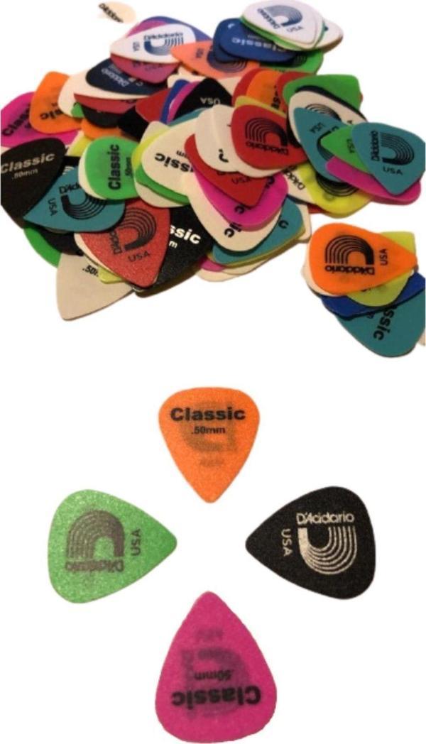 Master Music Pena 4'Lü Set Gitar Penası - Image 1