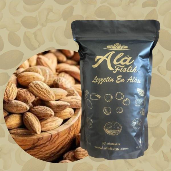 Alâ Kavrulmuş İç Badem 1 Kg. - Image 1