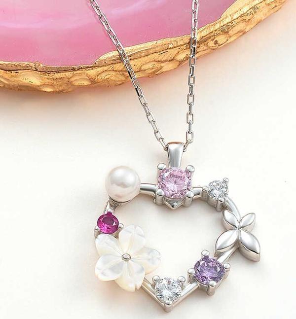 Gümüş Kalp Manolya Çiçeği Kelebek Kadın Kolye  SL5990 - Image 1