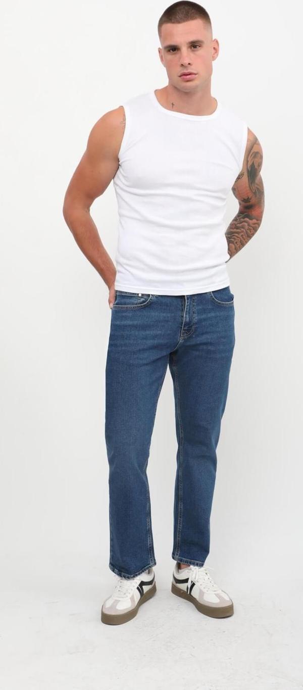 Erkek Straight Fit Normal Bel Rahat Kesim Düz Paça Koyu Mavi Jean Pantolon - Image 1