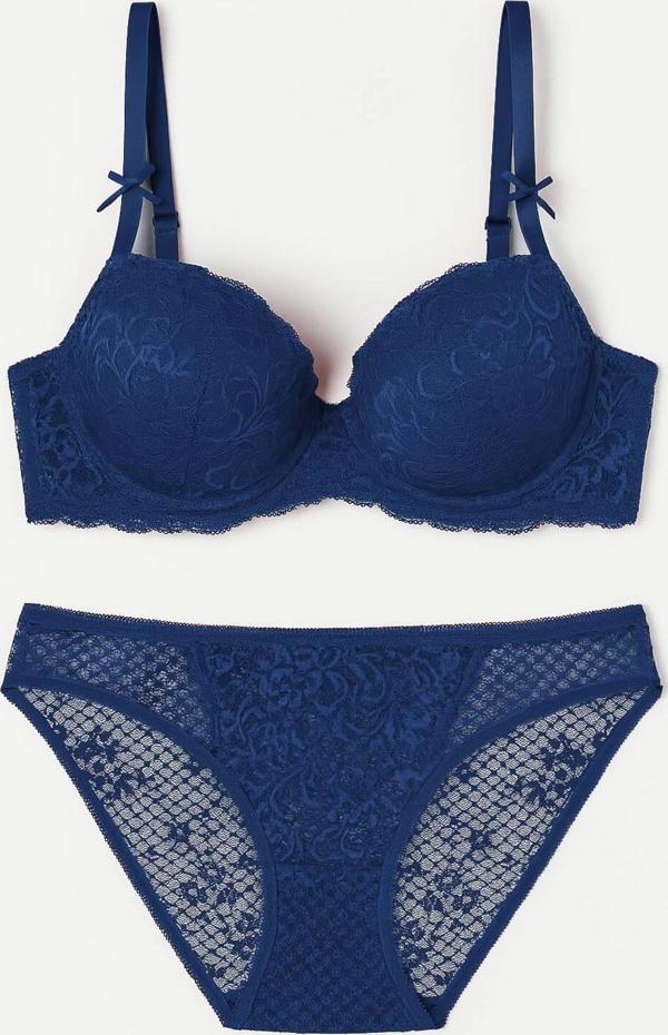 Pierre Cardin Kadın Balenli Desteksiz Sütyen Takımı - Image 1