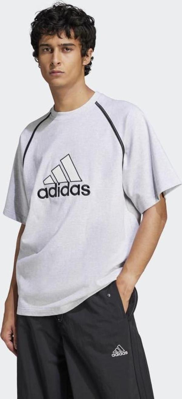 adidas BADGE TEE - Image 1