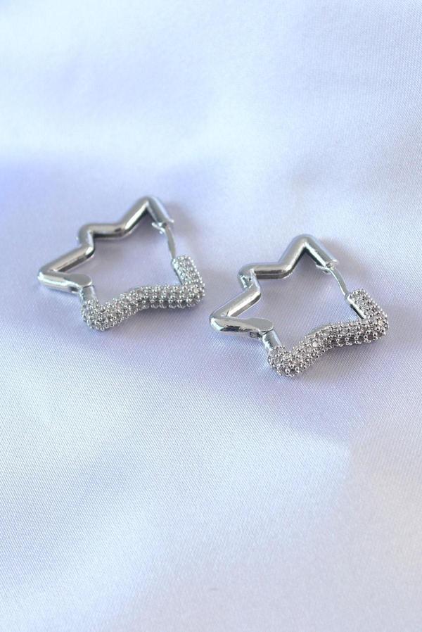 Gümüş Renk Yıldız Model Zirkon Taşlı Pirinç Kadın Küpe - Image 1