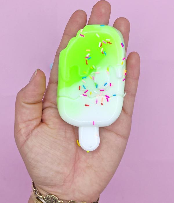 Dondurma Squishy Pullu Yumuşacık (5,5x10 cm) Sukuşi - Yeşil - Image 1