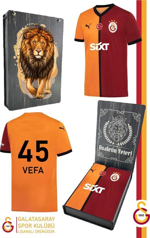 Galatasaray Orijinal 24/25 Parçalı İç Saha Taraftar İsme Özel Forma Hediyelik Ahşap Ku - Image 1