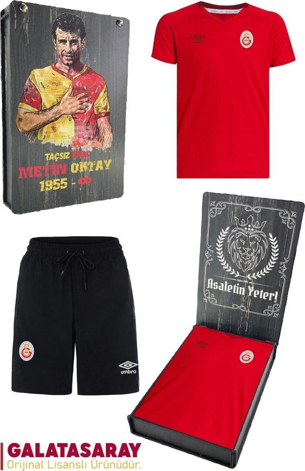 Galatasaray Orijinal Lisanslı Umbro V Yaka Kırmızı T-Shirt + Şort Set Metin Oktay Baskıl - Image 1
