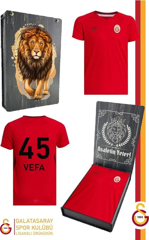 Galatasaray Orijinal Lisanslı Umbro V Yaka Kırmızı Kişiye Özel T-Shirt Hediyelik Ahşa - Image 1