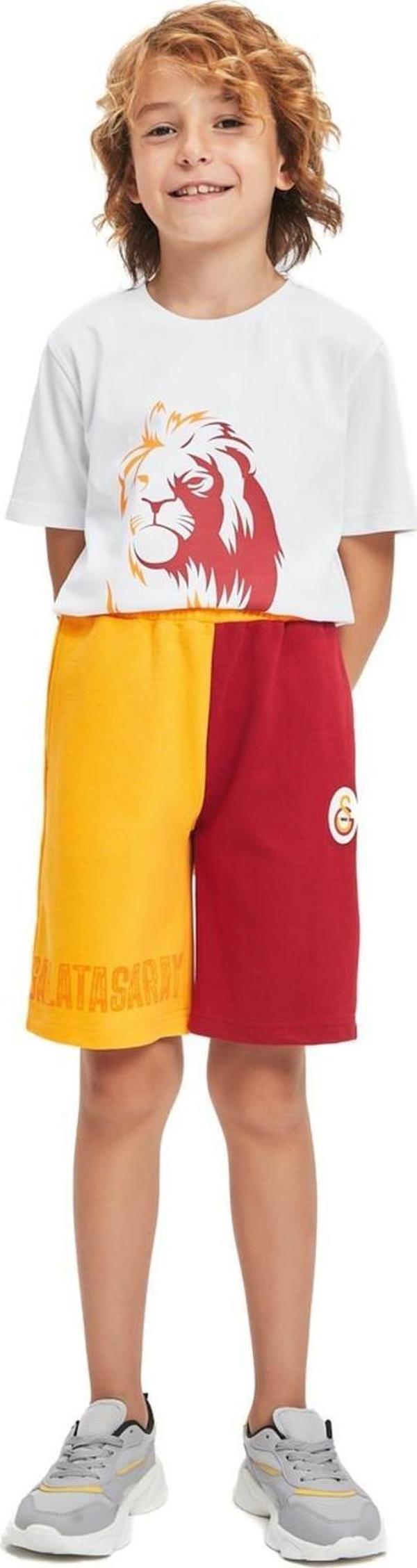 Galatasaray Orijinal Lisanslı Çocuk Şort Kırmızı Sarı - Image 1