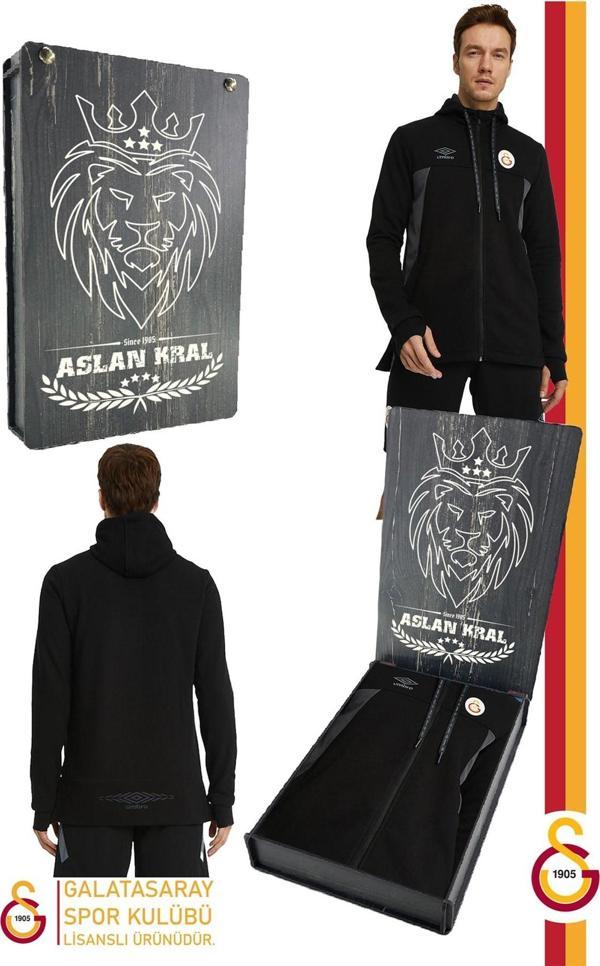 Galatasaray Orijinal Lisanslı Kapüşonlu Siyah Fermuarlı Hoodie Hediyelik Ahşap Kutulu - Image 1