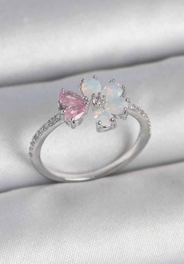 Pirinç Gümüş Renk Beyaz Mineli Pembe Zirkon Taşlı Çiçek Model Kadın Yüzük - EBJ250501W33602 - Image 1