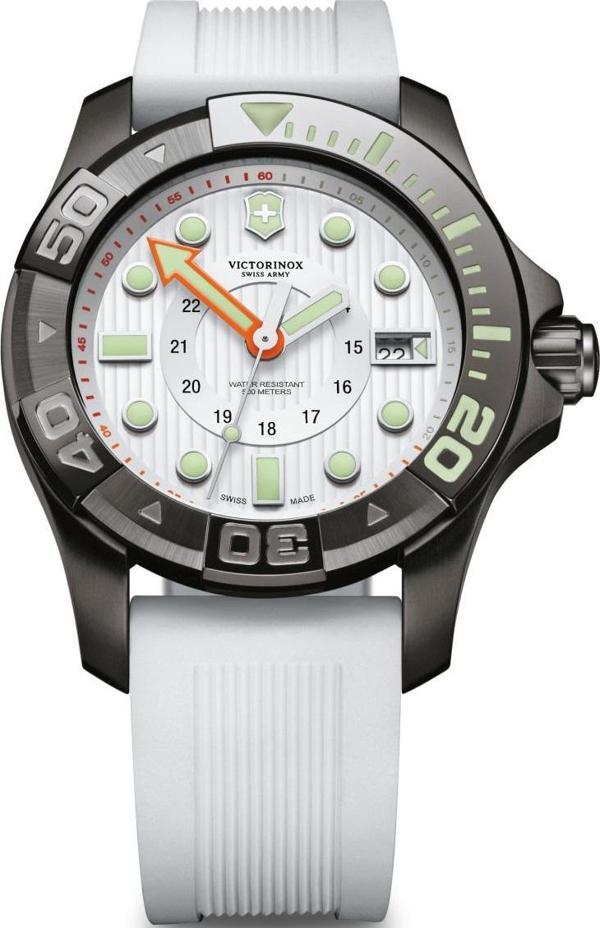 Victorinox 241559 Erkek Kol Saati - Image 1