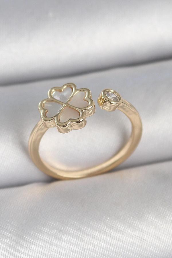 Pirinç Gold Renk Beyaz Mineli Yonca Model Zirkon Taş Detay Ayarlanabilir Kadın Yüzük - EBJ250501W33645 - Image 1