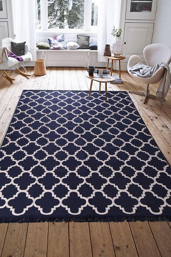 Markamanzi Collection Doğubeyazıt Siyah Beyaz Çift Taraflı Kilim - Image 1