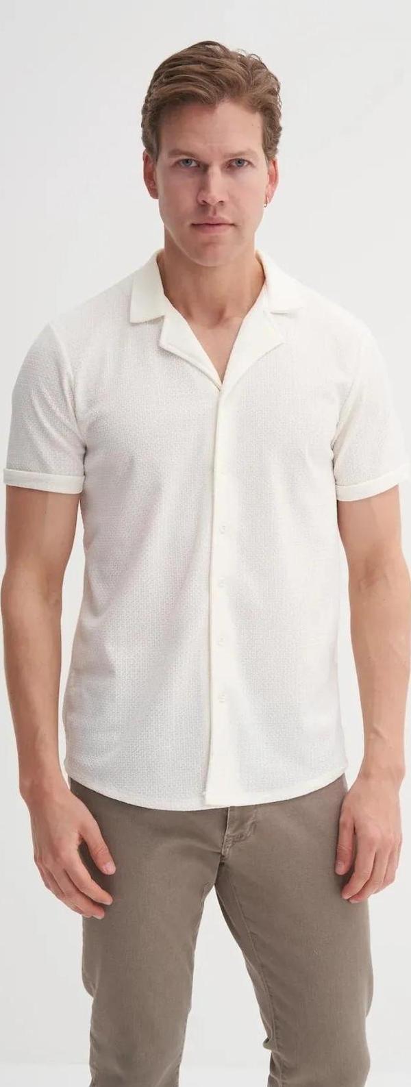 Cazador Regular Fit Örme Zigzag Dokulu Kısa Kol Gömlek - Image 1