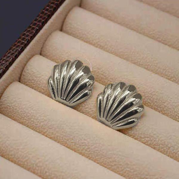 Gümüş Kaplama Deniz Kabuğu Parlak Küpe - Image 1