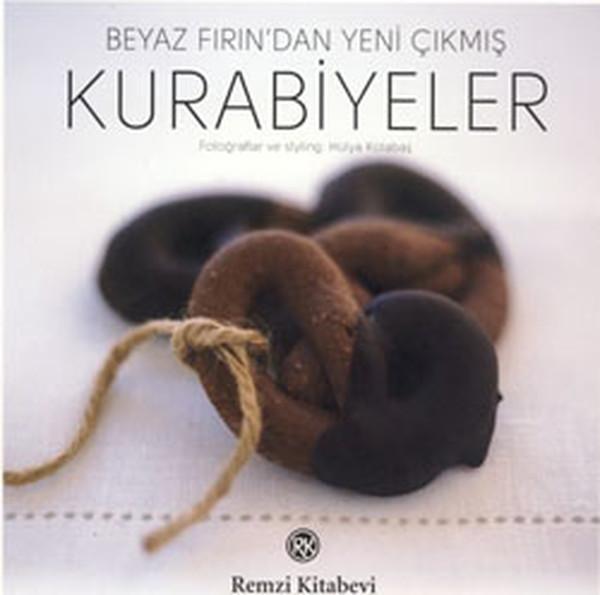 Beyaz Fırın'dan Yeni Çıkmış Kurabiyeler - Remzi Kitabevi - Image 1
