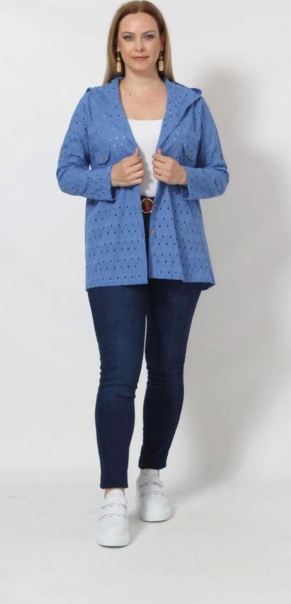 B029M Kapüşonlu Delikli Mevsimlik Ceket Mavi - Image 1