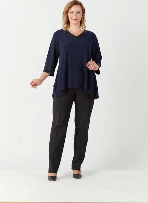 1931 Lacivert Kol Ve Yaka Parlak Detay Büyük Beden Bluz - Image 1