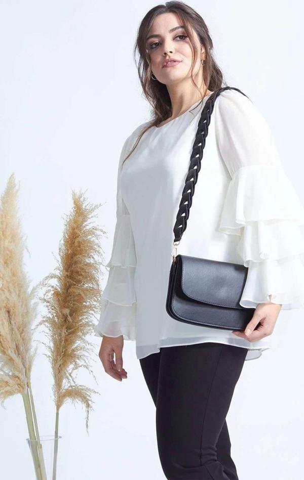 28009 Kolları Fırfırlı Büyük Beden Bluz Ekru - Image 1