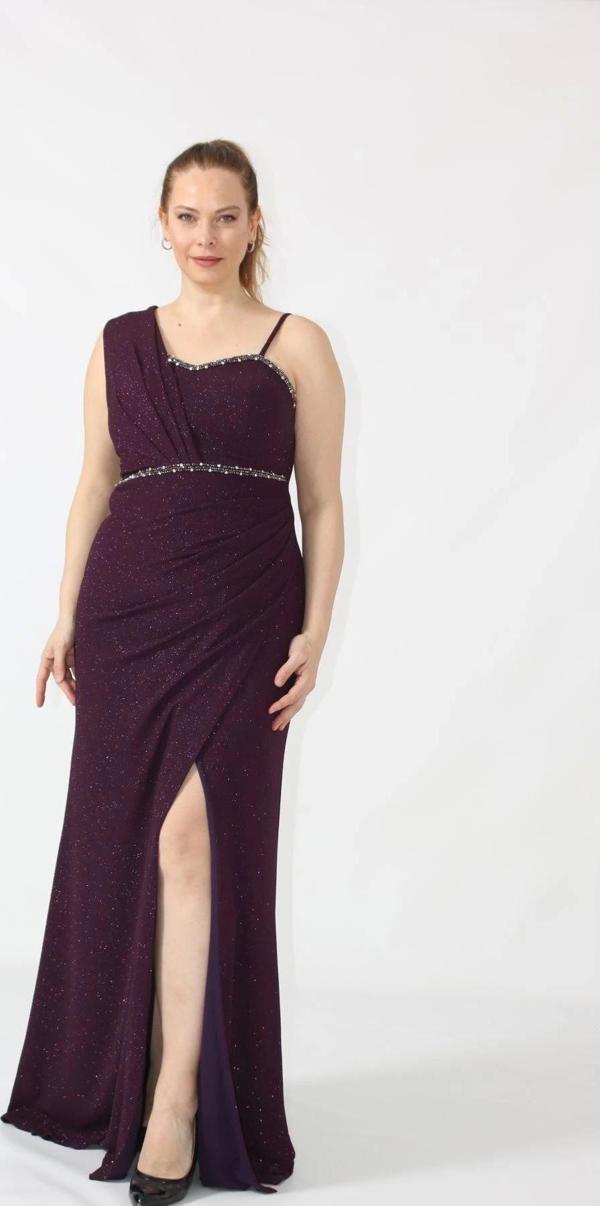 2402 Tek Omuzu Kalın Simli Kumaş Beli İşlemeli Yırtmaçlı Abiye - Image 1