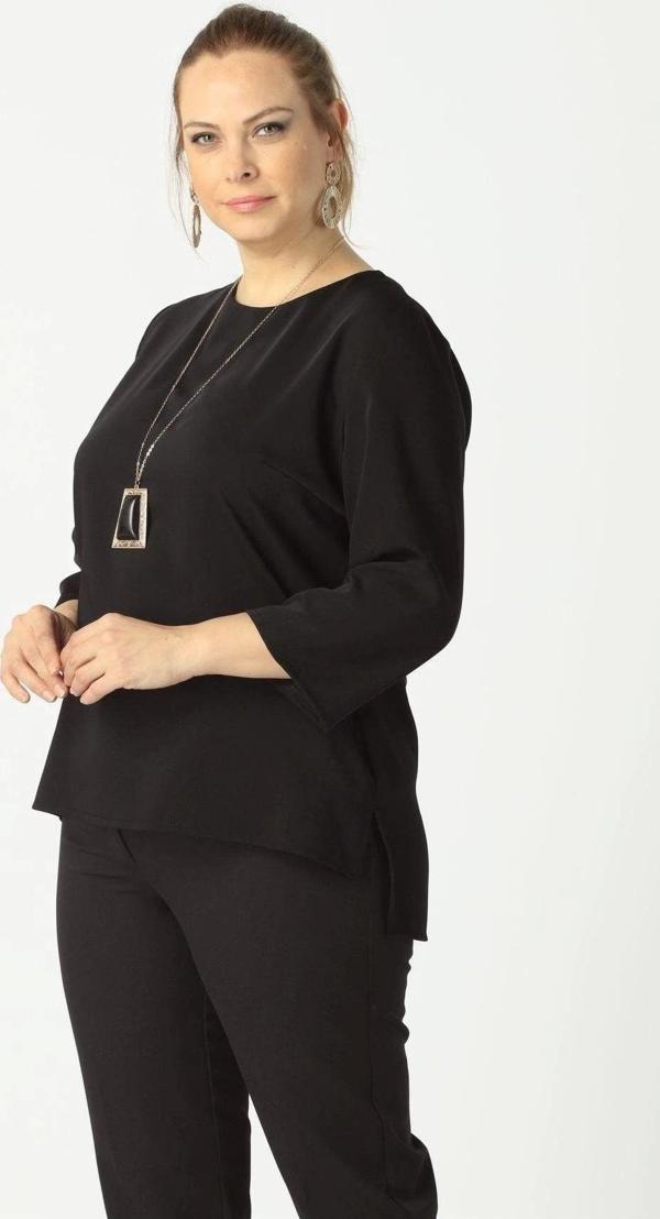 4041 Siyah Kolyeli Arka Yaka Fermuarlı Krep Büyük Beden Bluz - Image 1