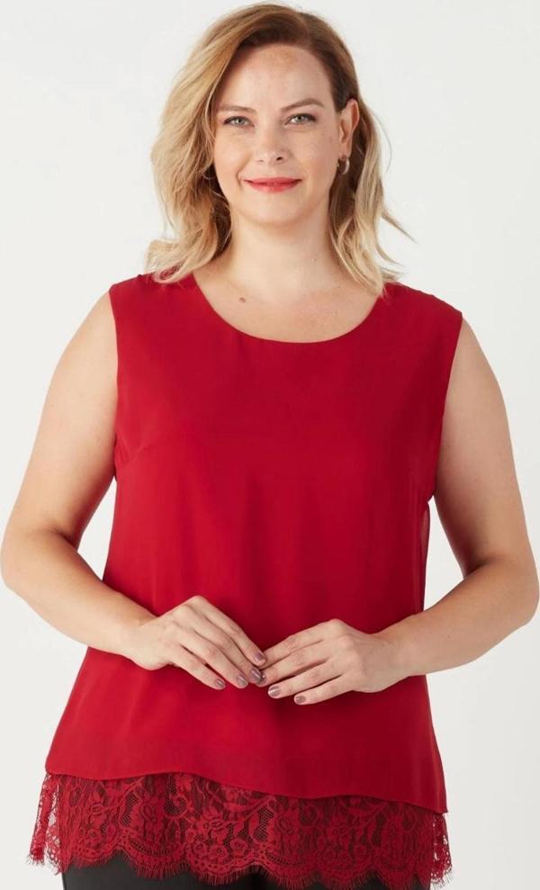 3207 Etek Ucu Dantelli Şifon Büyük Beden Şık Bluz Kırmızı - Image 1