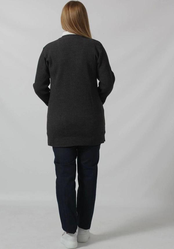 DÜĞMELİ CEPLİ HIRKA - Image 1