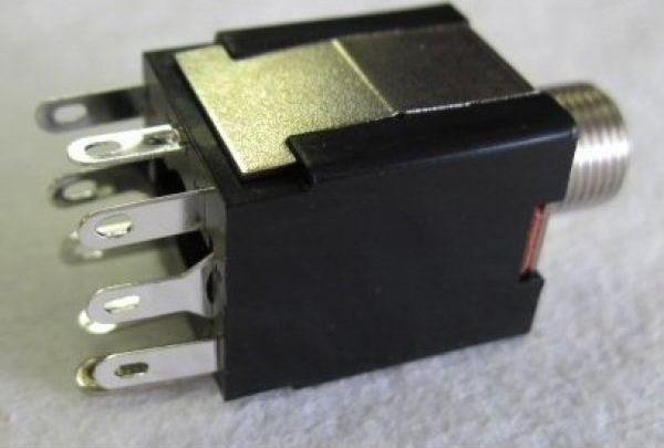 Fender JACK 6.3 OUTPUT Gitar Yedek Parça - Image 1