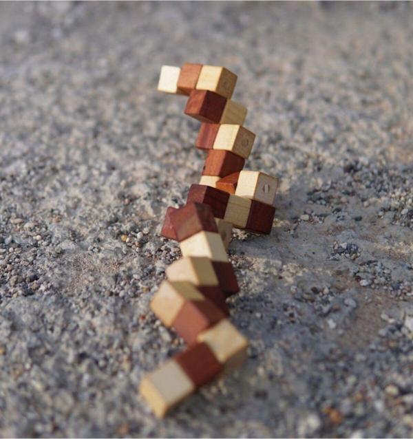 Pasajdanal Montessori Ahşap Oyuncak: Ipli Küp Tangram Hediyeli - Image 1