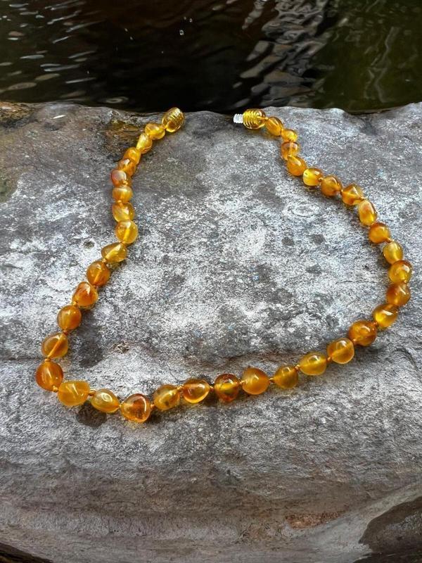 Kehribar Bebek Diş Kolyesi - Image 1